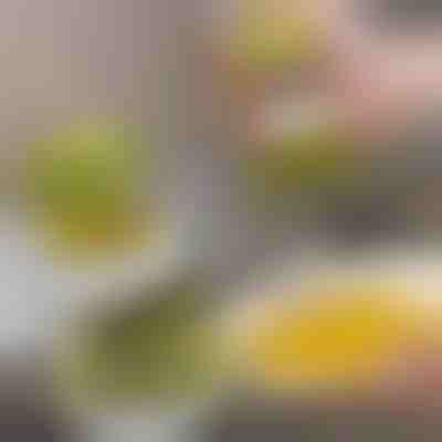 Tisztítókefe adagolóval és állvánnyal | BRUSKICA